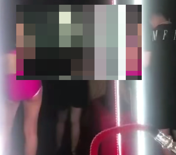 卧槽，插的这么快，好丝滑